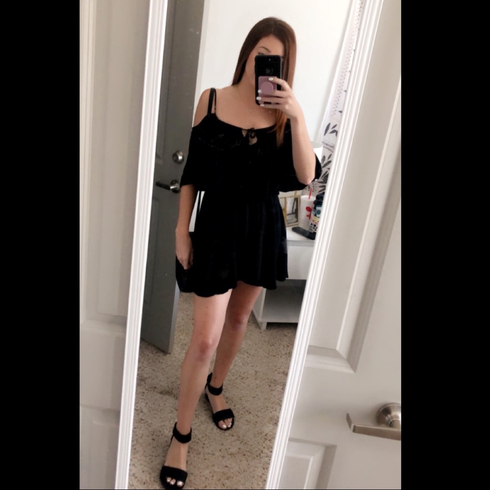 NAOMI AND LAVENDER BLACK FLOWY TIE DRESS